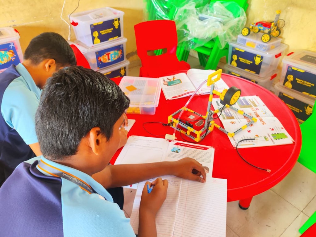 Student coding and documenting projects